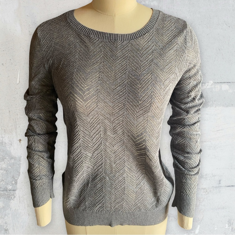 100% Cotton Herringbone Ann Taylor LOFT Lightweight Gray Knit Sweater